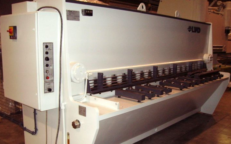 Hydraulic shears